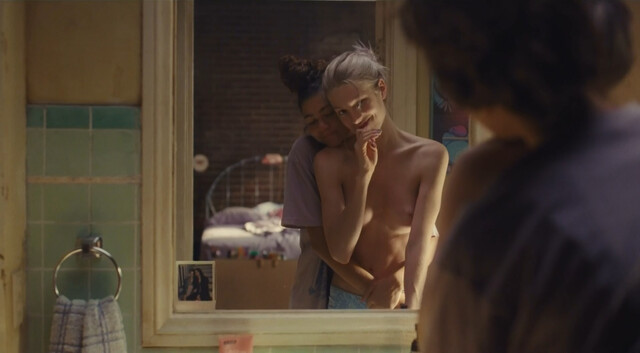 Hunter Schafer nude xxx video from Euphoria s01e00 (2020)