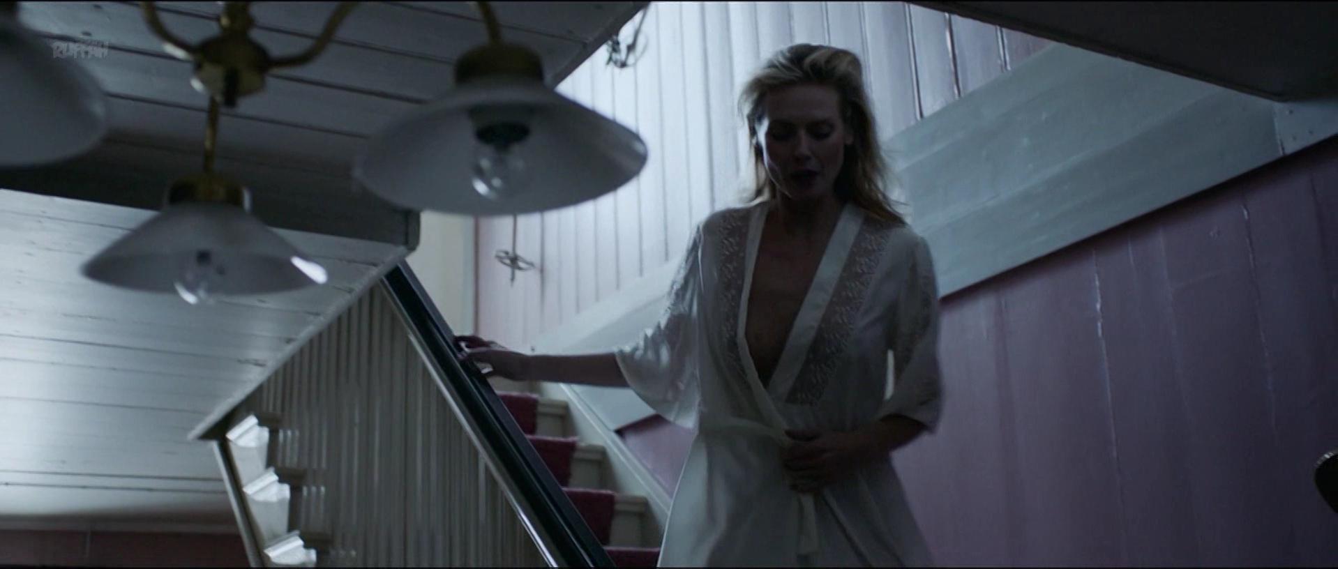 Synnove Macody Lund nude xxx video from Hjemsokt (2017)