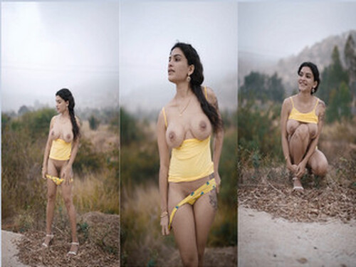 Resmi Nair naked leaked big tits & ass tease clip
