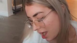 Therealjenbretty leaks xxx nude dick sucking clip